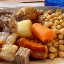 Donde comer los mejores cocido madrileños en MADRID (Retiro)