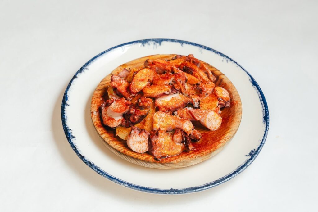 Plato de pulpo a la gallega Restaurante Cruz Blanca Las Murallas