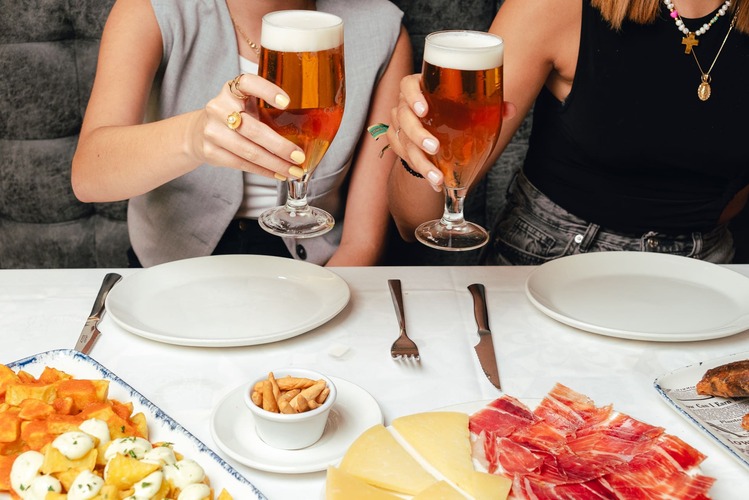 Tapas, celebración, eventos, terraza